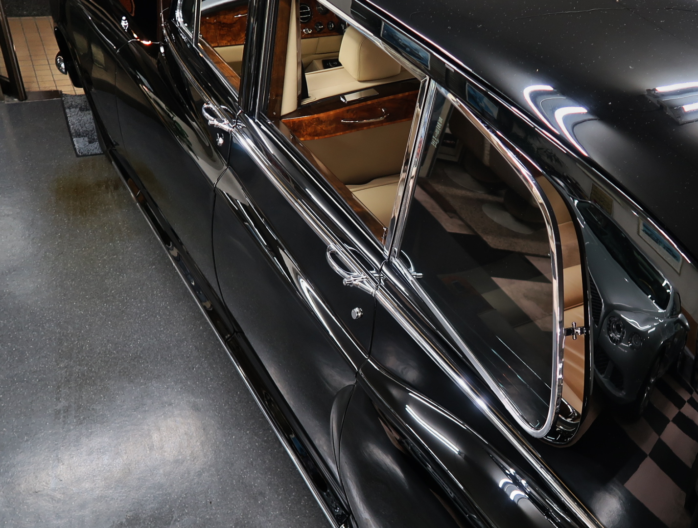 オールド.ロールス.ロイス.USキャブ付きリペアー済みエンジン販売